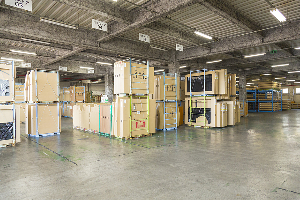 倉庫のレイアウトも現場の意見で変更